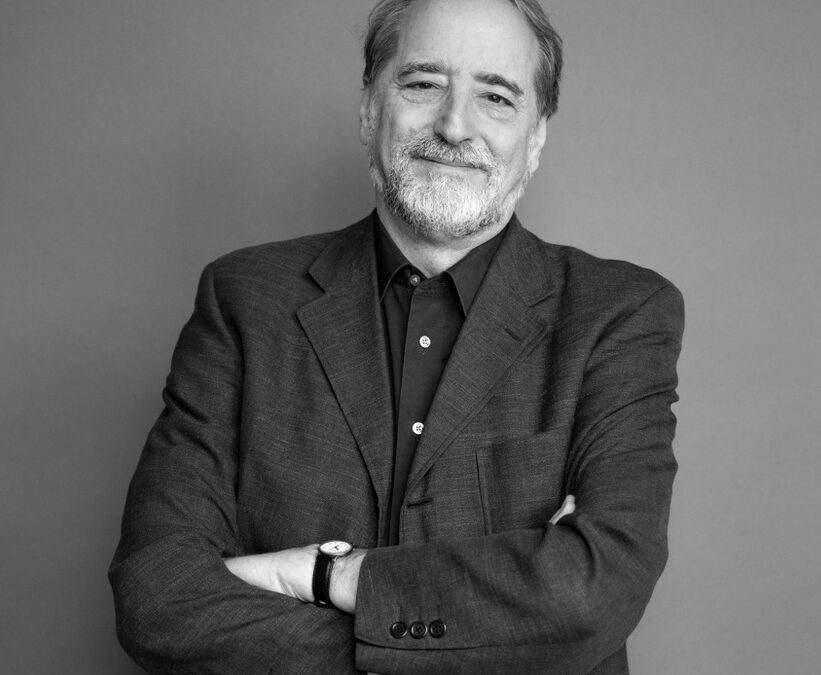 Gabinete de maravillas y los objetos del mundo: Una conversación entre Lawrence Weschler y Sergio del Molino en el Círculo de Bellas Artes